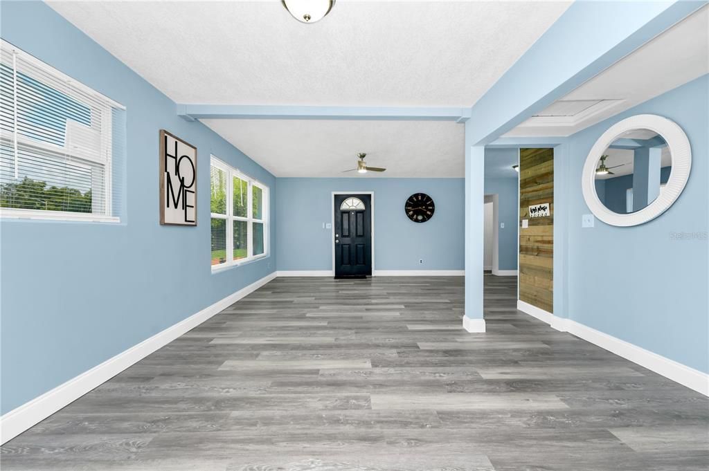 待售: $379,900 (3 贝兹, 3 浴室, 1796 平方英尺)