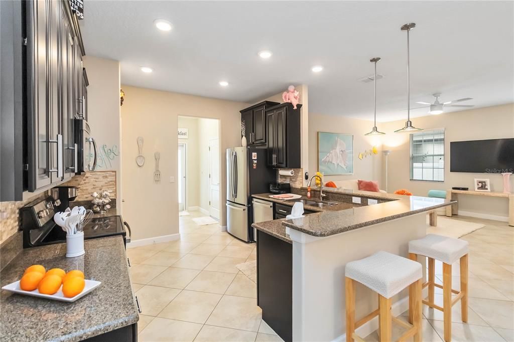 For Sale: $349,900 (3 beds, 2 baths, 1617 Square Feet)