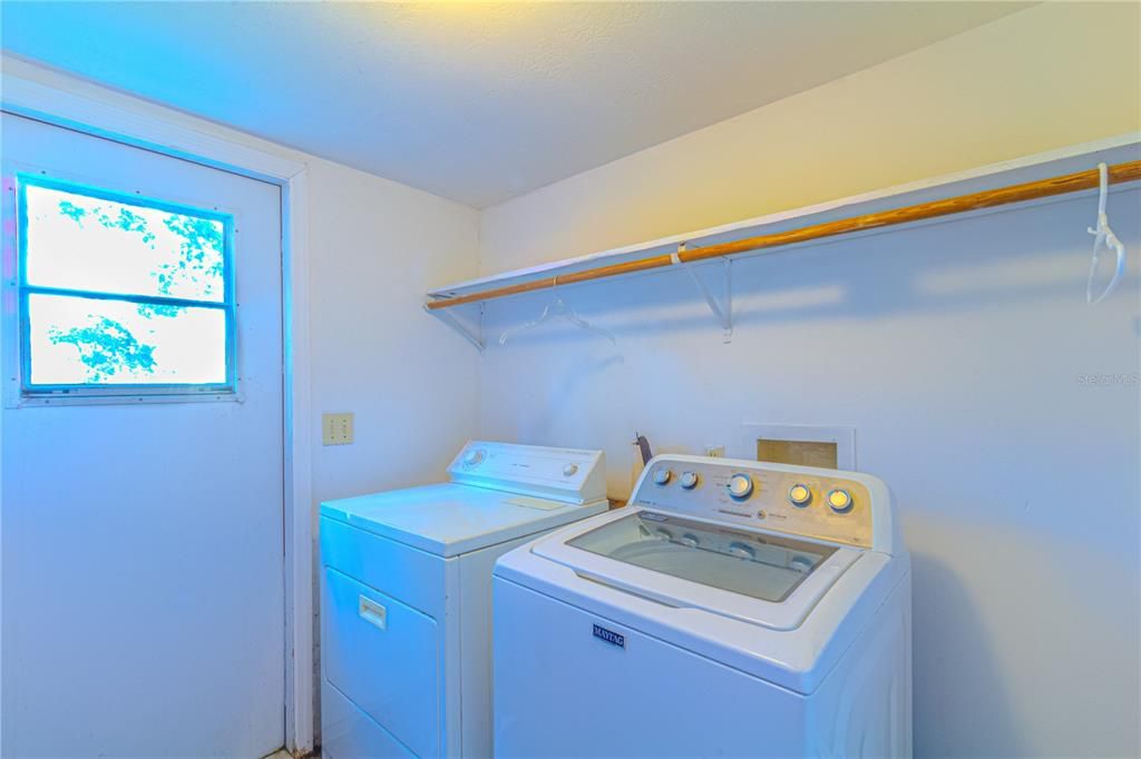 На продажу: $630,000 (4 спален, 2 ванн, 2498 Квадратных фут)