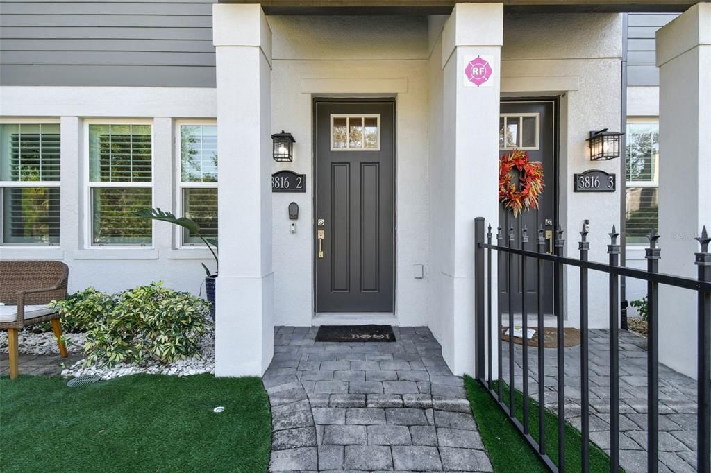 For Sale: $799,000 (3 beds, 2 baths, 2376 Square Feet)