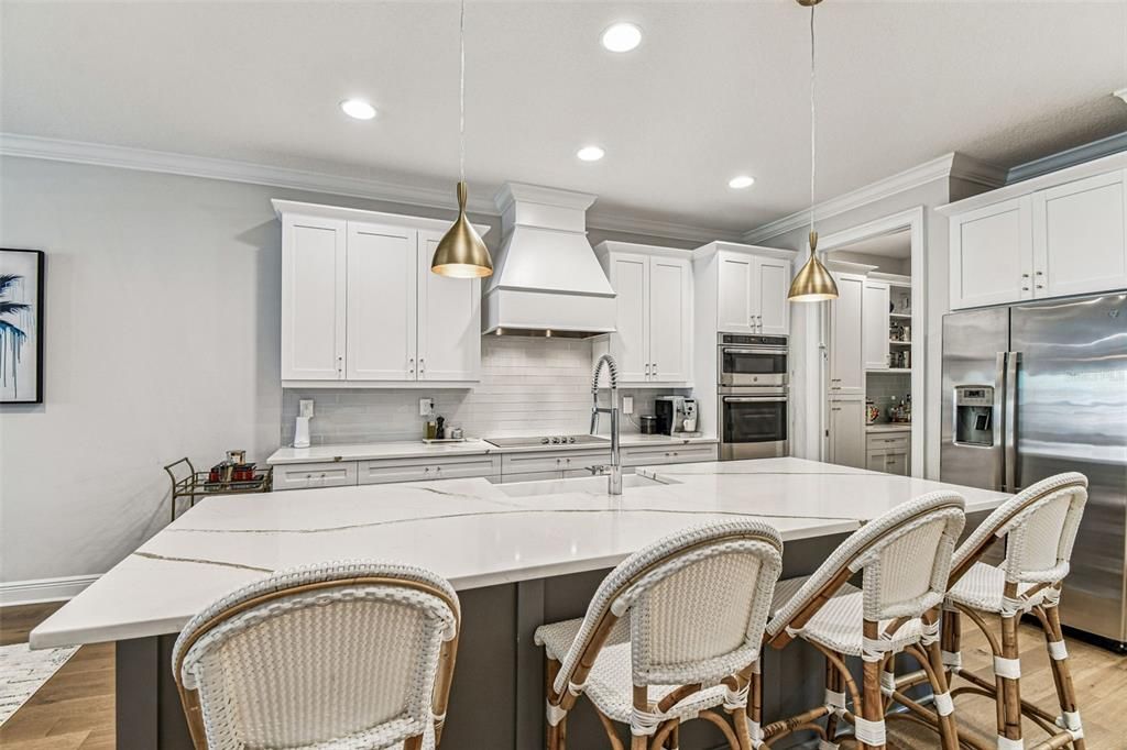 For Sale: $799,000 (3 beds, 2 baths, 2376 Square Feet)