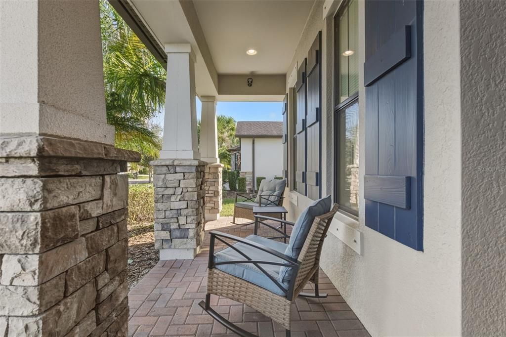 待售: $324,900 (4 贝兹, 3 浴室, 1955 平方英尺)