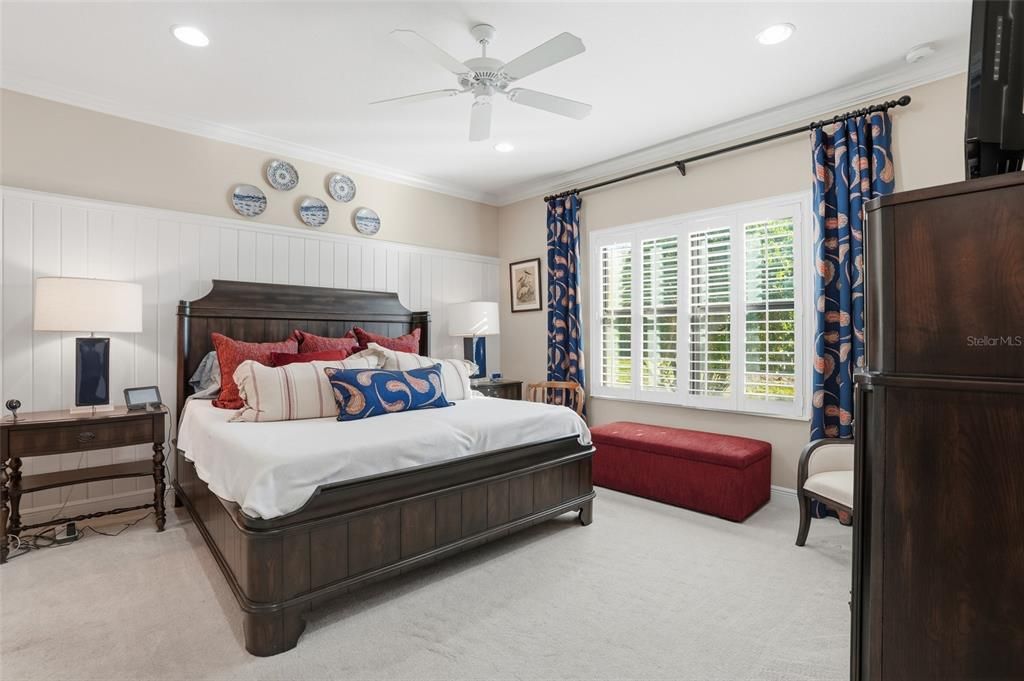 For Sale: $450,000 (2 beds, 2 baths, 1525 Square Feet)