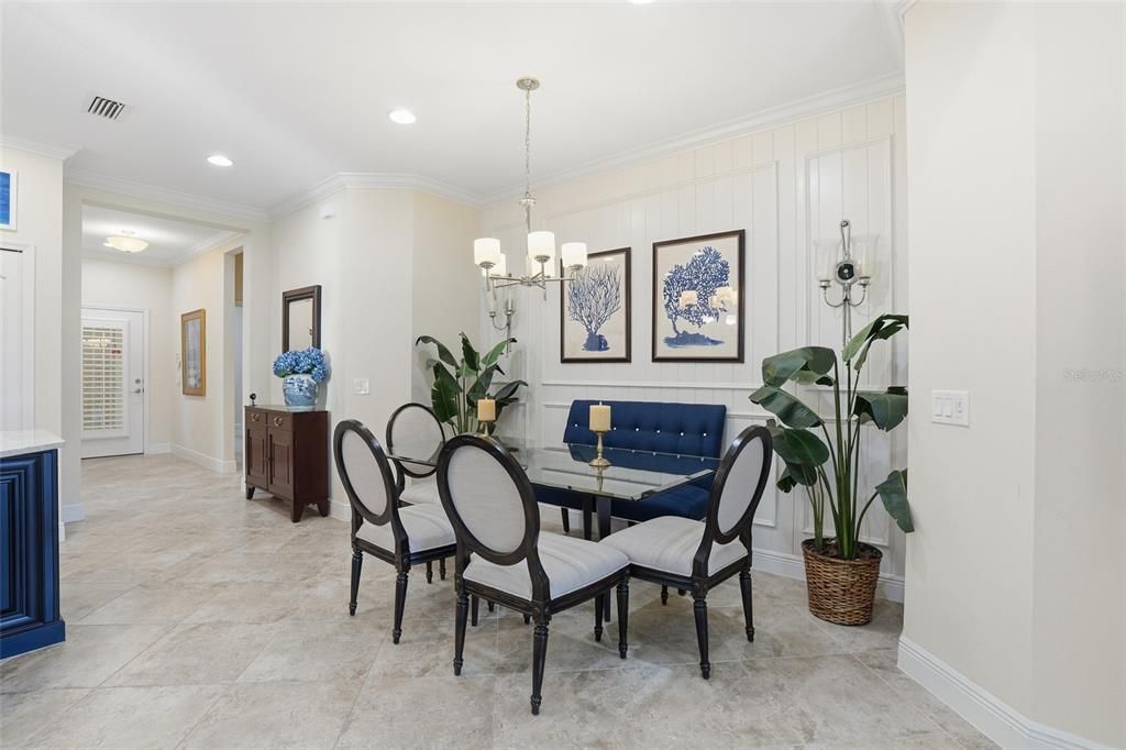 For Sale: $450,000 (2 beds, 2 baths, 1525 Square Feet)