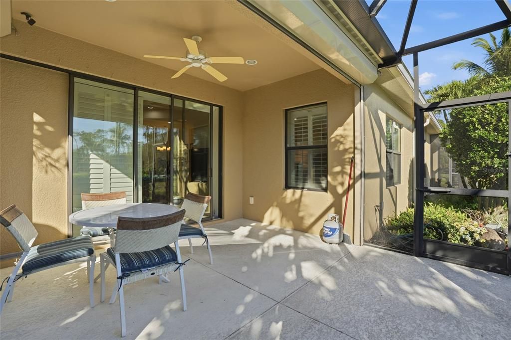 For Sale: $450,000 (2 beds, 2 baths, 1525 Square Feet)