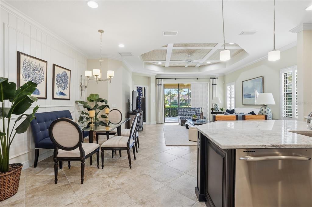 For Sale: $450,000 (2 beds, 2 baths, 1525 Square Feet)