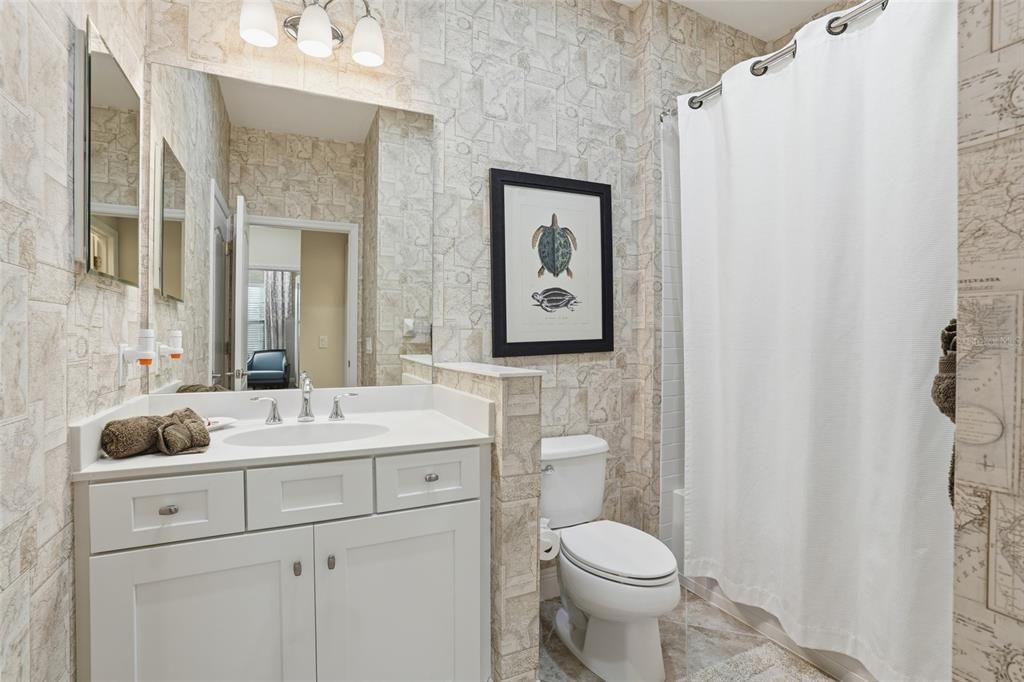 For Sale: $450,000 (2 beds, 2 baths, 1525 Square Feet)