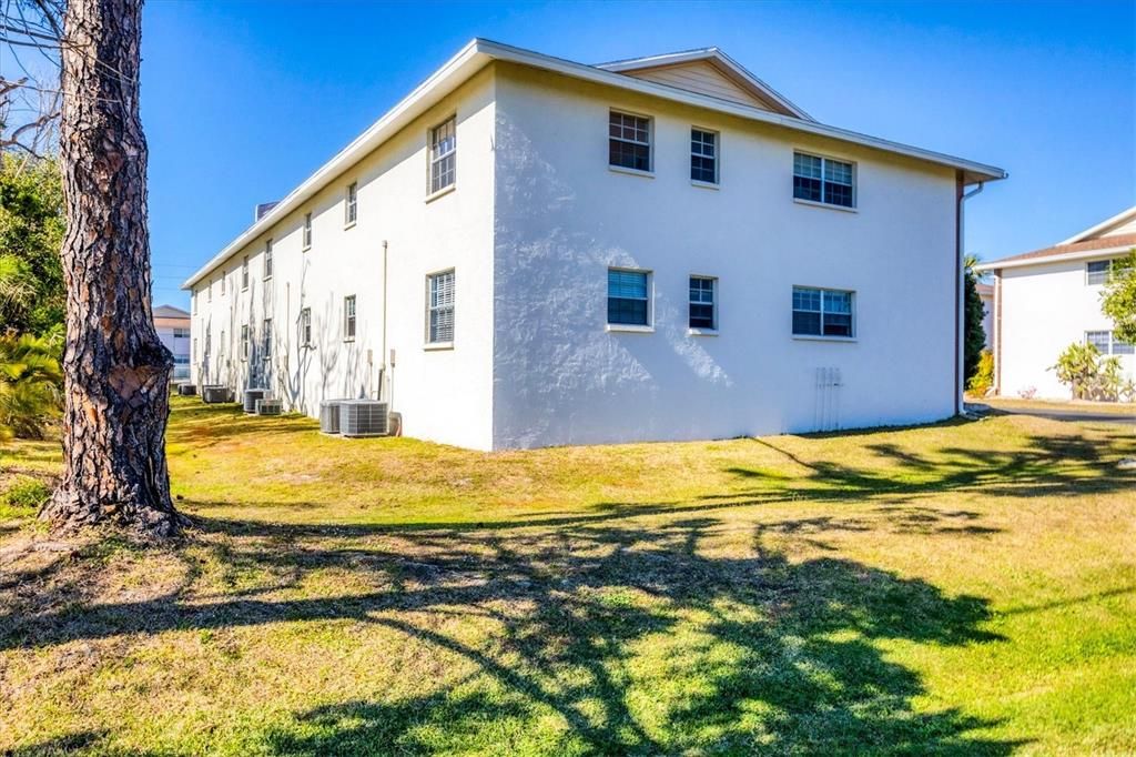 En Venta: $169,000 (2 camas, 2 baños, 1056 Pies cuadrados)