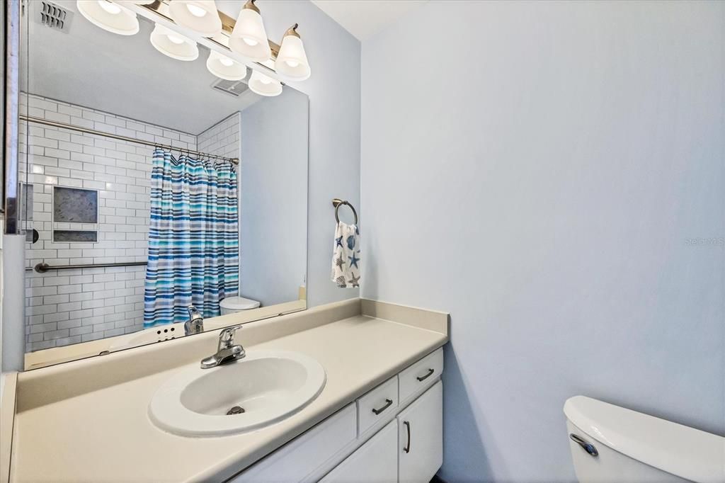 En Venta: $169,000 (2 camas, 2 baños, 1056 Pies cuadrados)