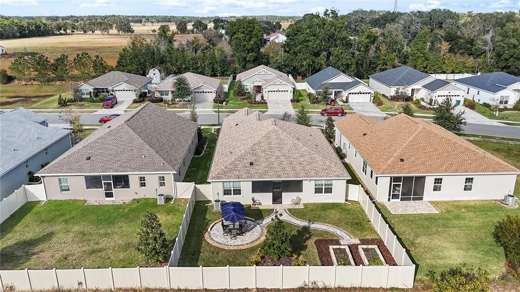 En Venta: $469,900 (4 camas, 3 baños, 2191 Pies cuadrados)