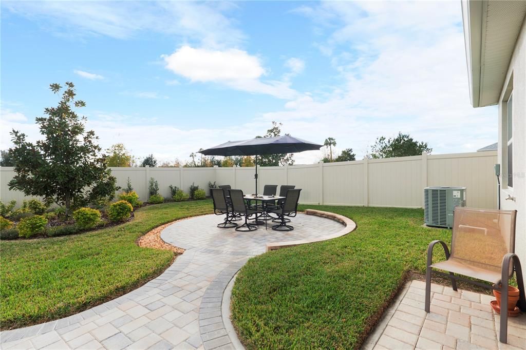 En Venta: $469,900 (4 camas, 3 baños, 2191 Pies cuadrados)