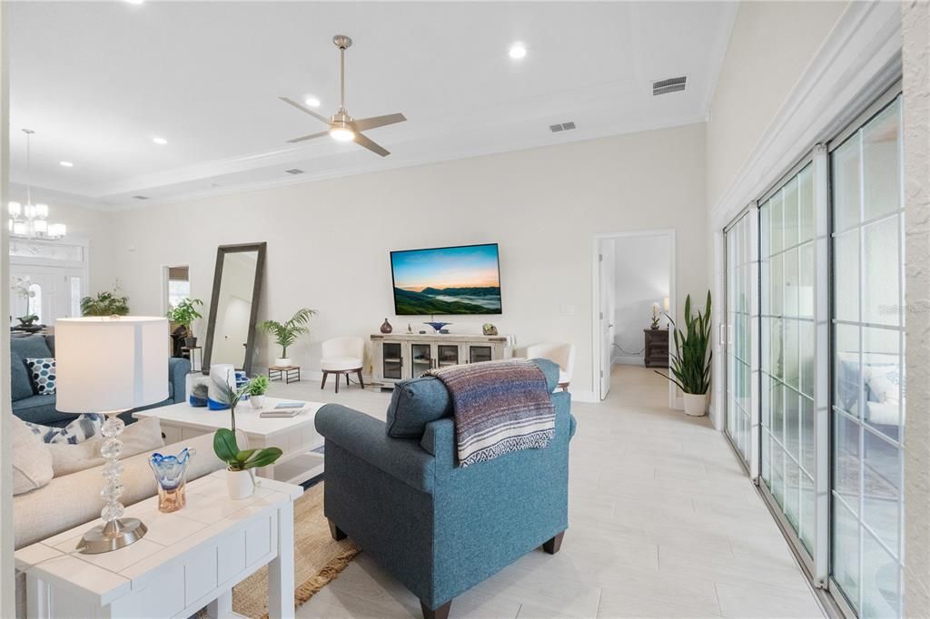 En Venta: $469,900 (4 camas, 3 baños, 2191 Pies cuadrados)