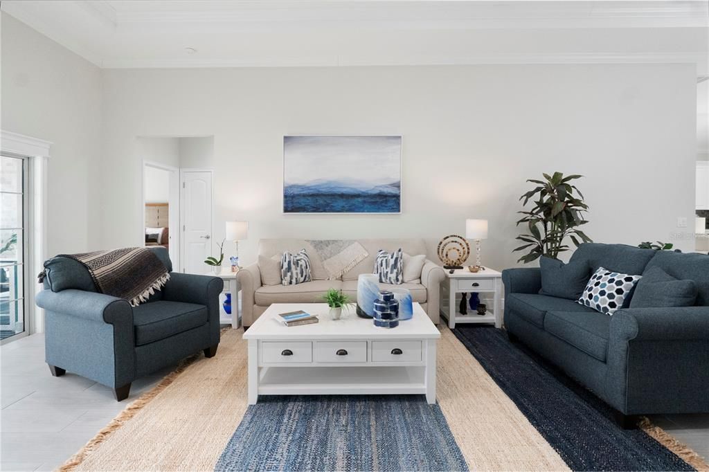 En Venta: $469,900 (4 camas, 3 baños, 2191 Pies cuadrados)