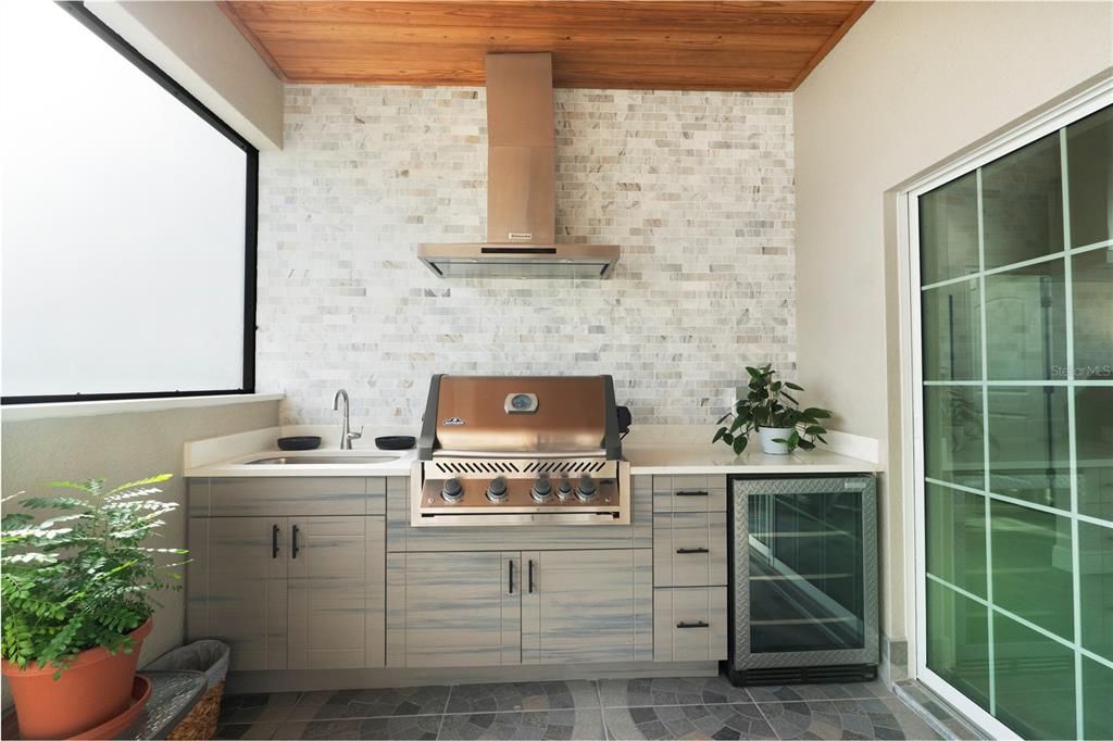 En Venta: $469,900 (4 camas, 3 baños, 2191 Pies cuadrados)