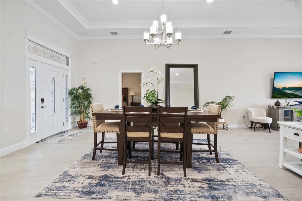 En Venta: $469,900 (4 camas, 3 baños, 2191 Pies cuadrados)