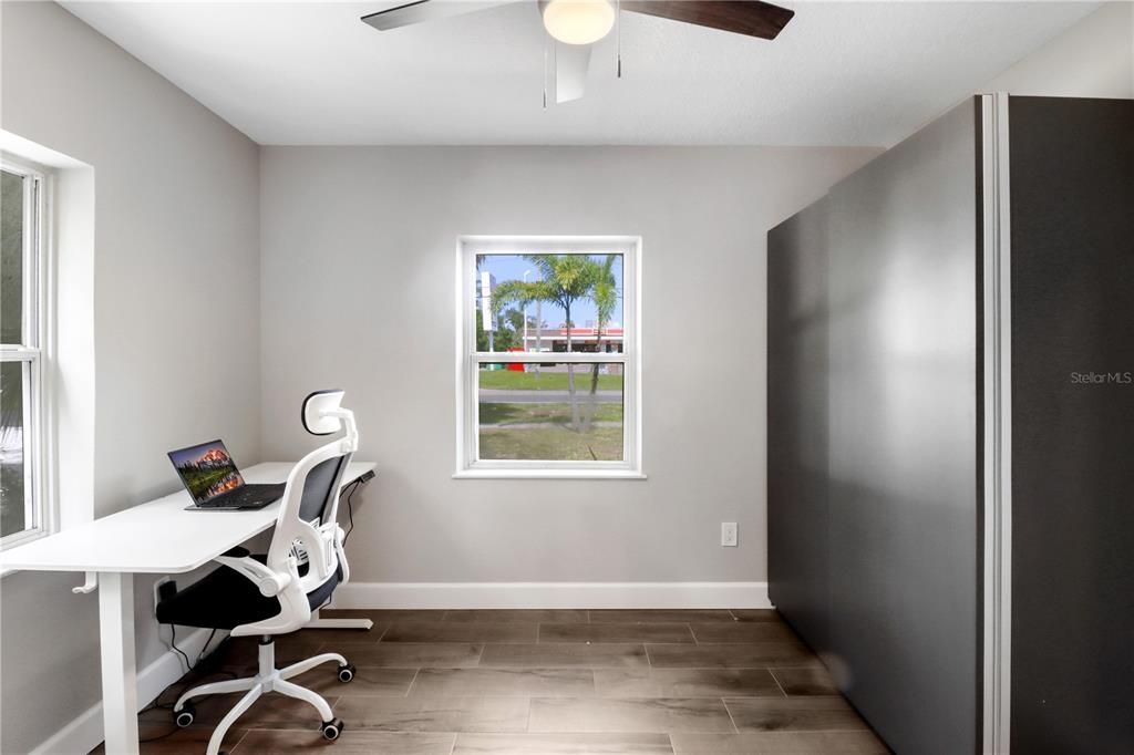 На продажу: $410,000 (3 спален, 2 ванн, 1428 Квадратных фут)