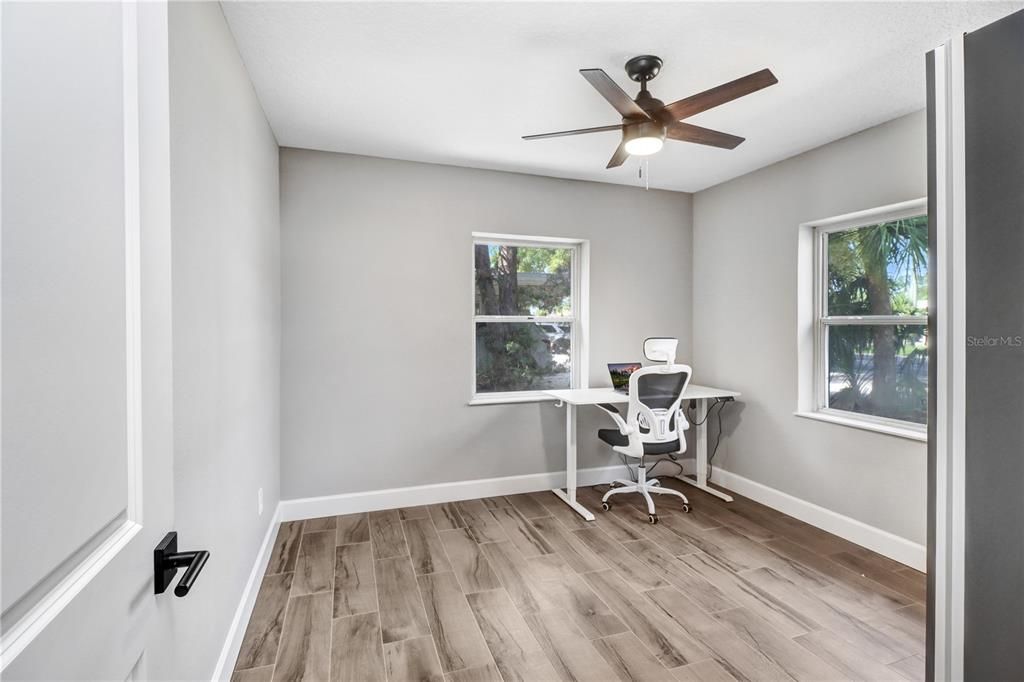 На продажу: $410,000 (3 спален, 2 ванн, 1428 Квадратных фут)