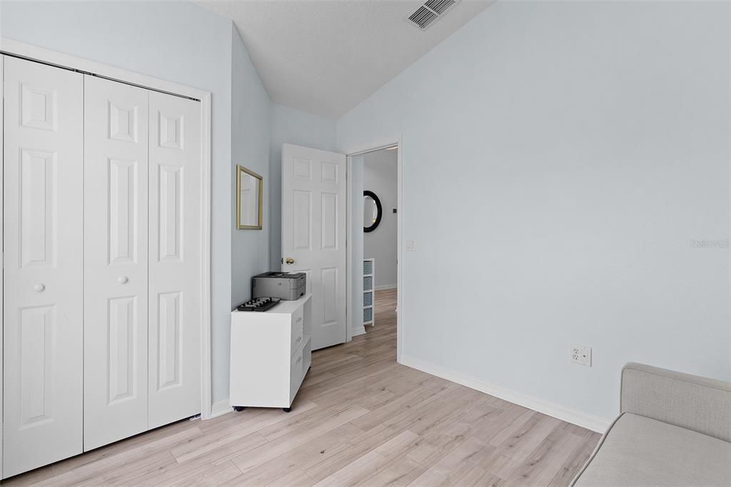 For Sale: $384,900 (4 beds, 3 baths, 1822 Square Feet)