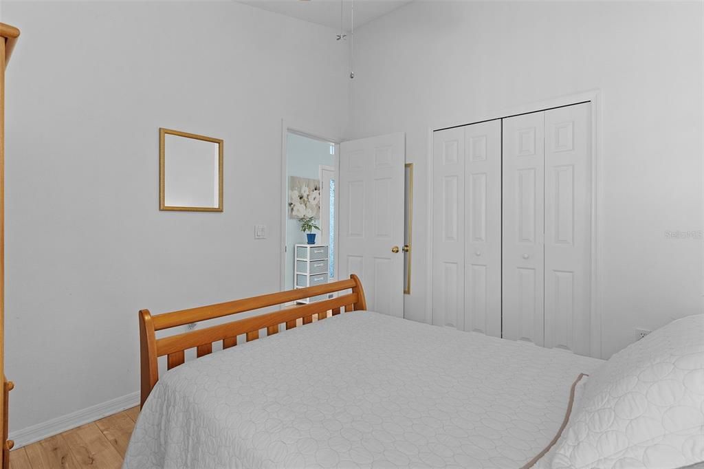 For Sale: $384,900 (4 beds, 3 baths, 1822 Square Feet)