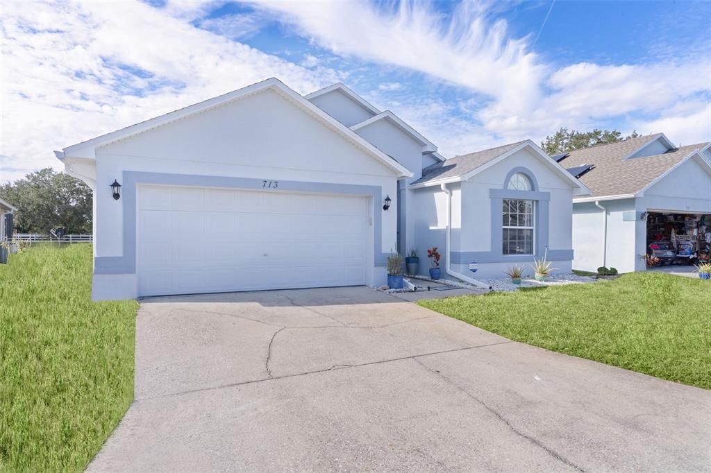 For Sale: $384,900 (4 beds, 3 baths, 1822 Square Feet)