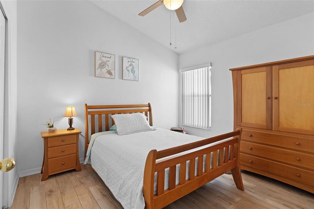 For Sale: $384,900 (4 beds, 3 baths, 1822 Square Feet)