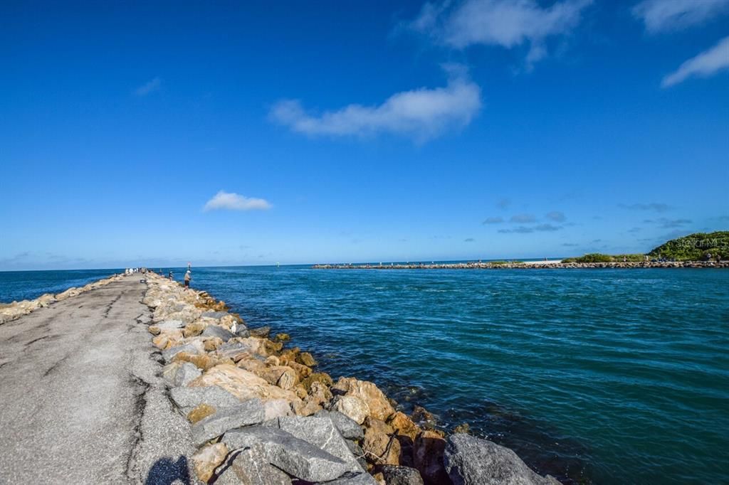 待售: $224,900 (2 贝兹, 2 浴室, 1032 平方英尺)