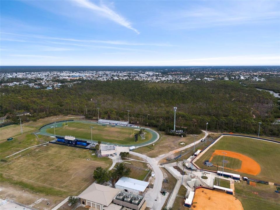 En Venta: $360,000 (3 camas, 2 baños, 1939 Pies cuadrados)