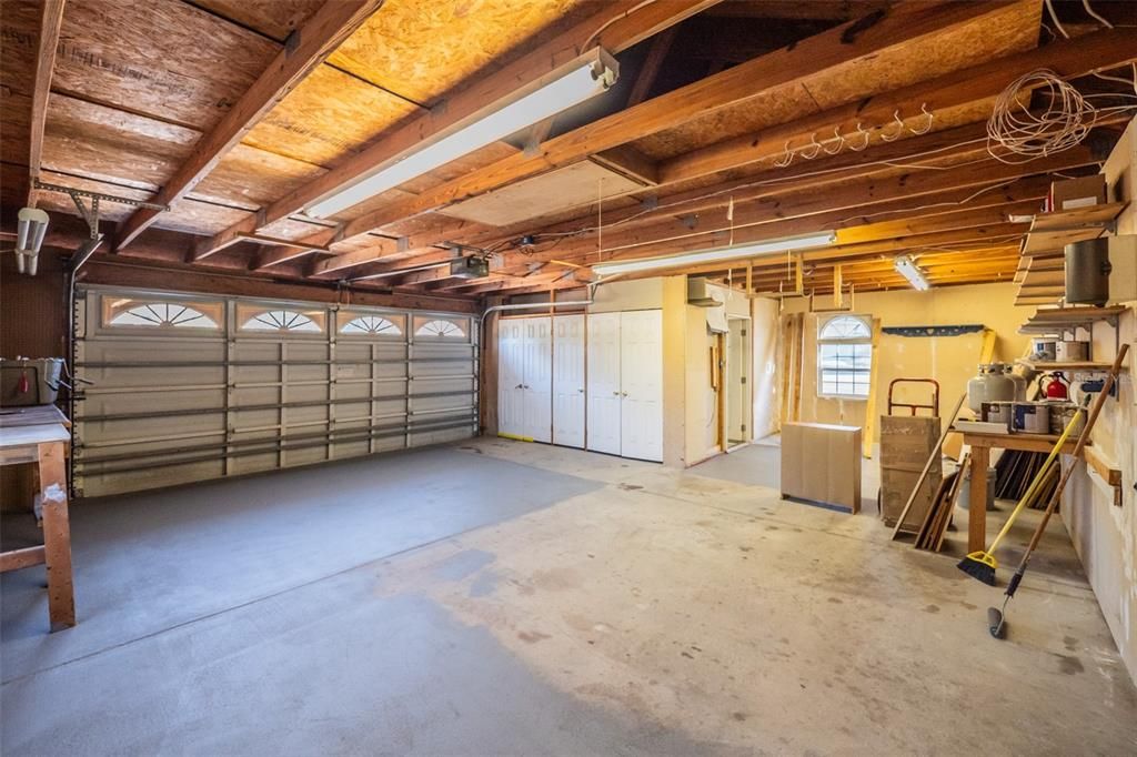 For Sale: $299,947 (3 beds, 2 baths, 2310 Square Feet)