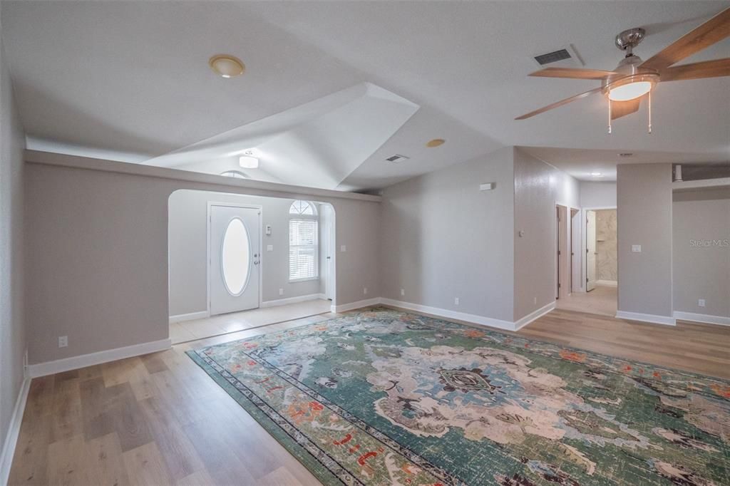 For Sale: $299,947 (3 beds, 2 baths, 2310 Square Feet)