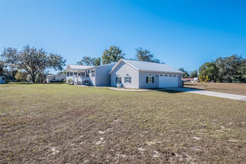 For Sale: $299,947 (3 beds, 2 baths, 2310 Square Feet)