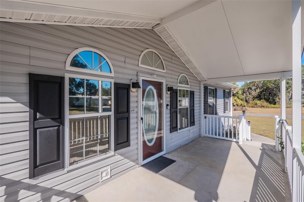 For Sale: $299,947 (3 beds, 2 baths, 2310 Square Feet)