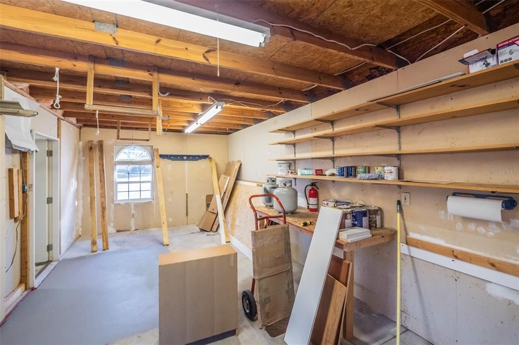 For Sale: $299,947 (3 beds, 2 baths, 2310 Square Feet)