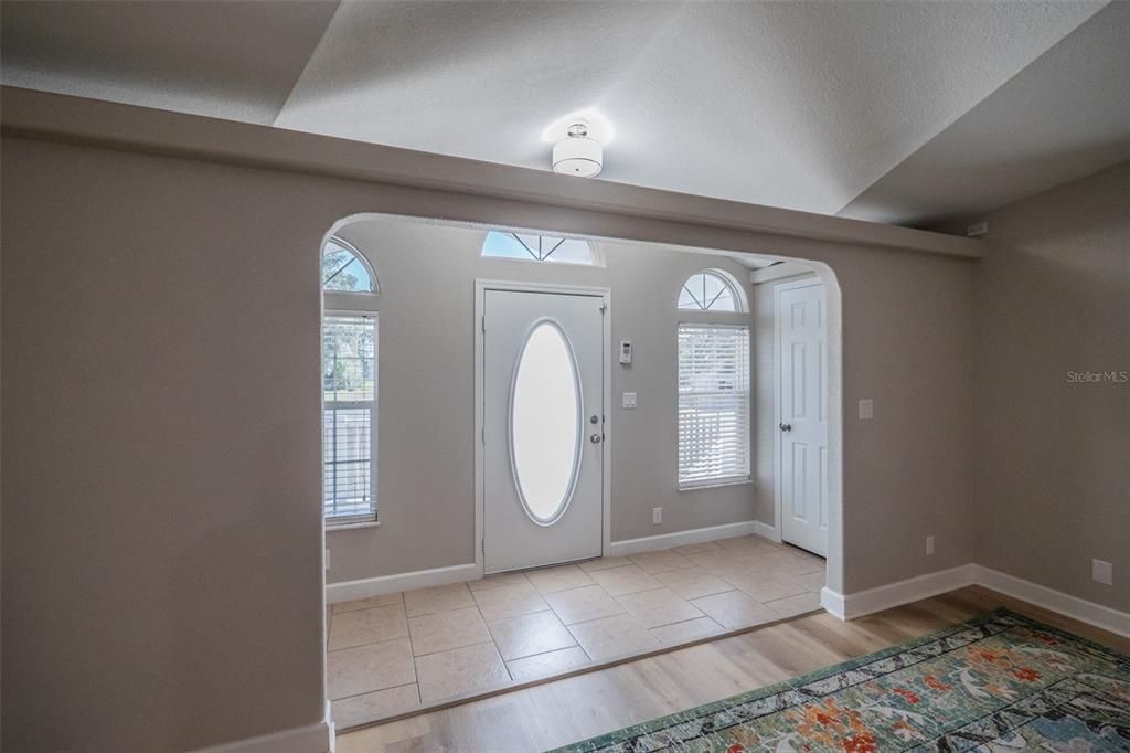 For Sale: $299,947 (3 beds, 2 baths, 2310 Square Feet)