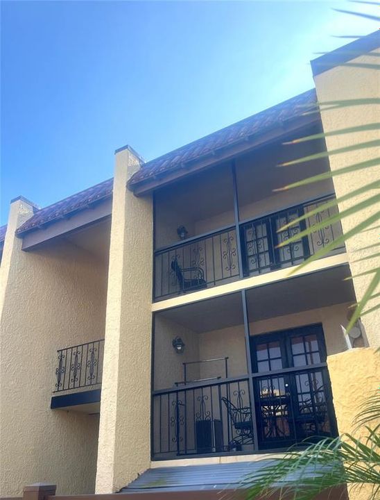 На продажу: $165,000 (1 спален, 1 ванн, 776 Квадратных фут)