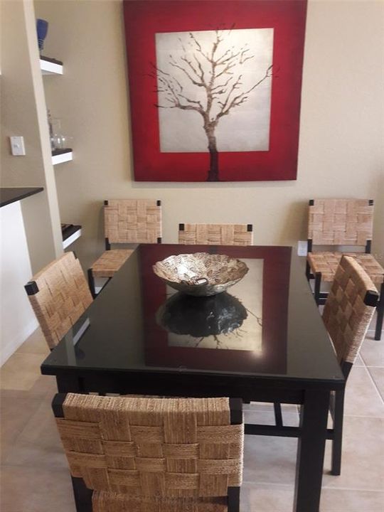 В аренду: $2,300 (2 спален, 2 ванн, 985 Квадратных фут)