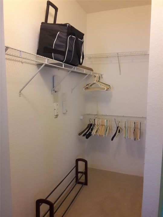 В аренду: $2,300 (2 спален, 2 ванн, 985 Квадратных фут)