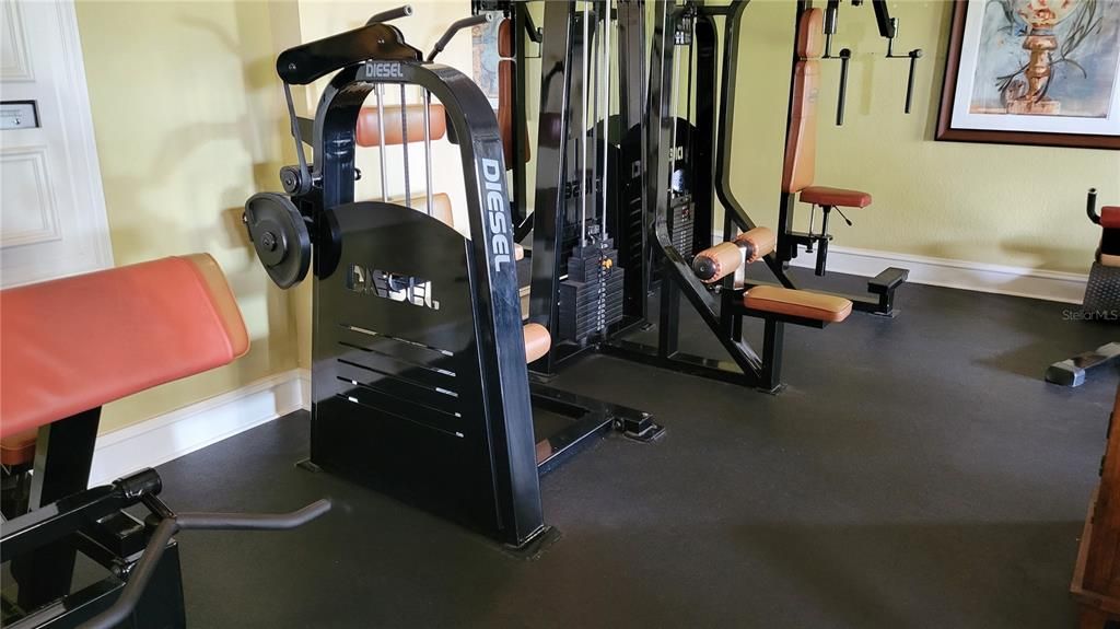 В аренду: $2,300 (2 спален, 2 ванн, 985 Квадратных фут)