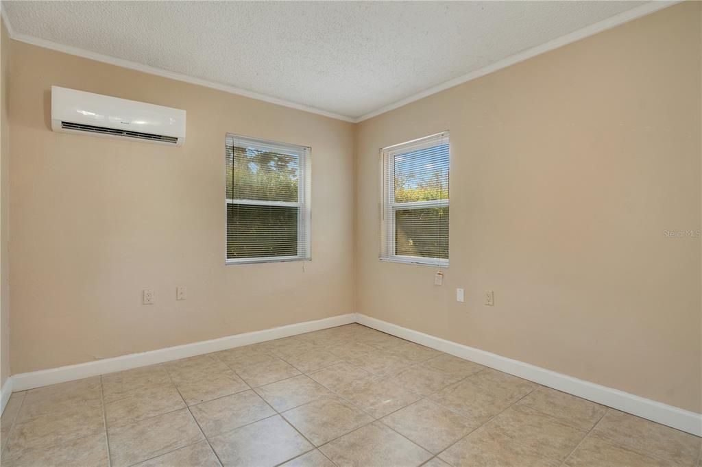 В аренду: $1,250 (1 спален, 1 ванн, 500 Квадратных фут)