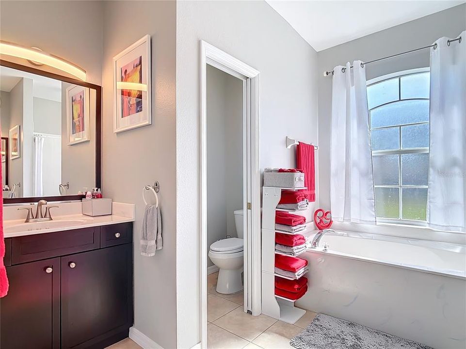 待售: $459,000 (3 贝兹, 2 浴室, 1785 平方英尺)