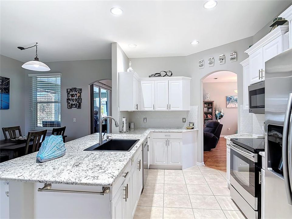 待售: $459,000 (3 贝兹, 2 浴室, 1785 平方英尺)