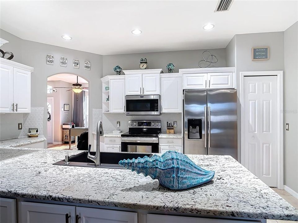 待售: $459,000 (3 贝兹, 2 浴室, 1785 平方英尺)