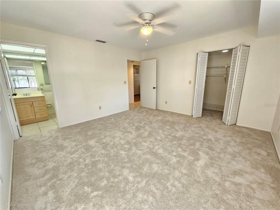 For Rent: $1,900 (2 beds, 2 baths, 1250 Square Feet)