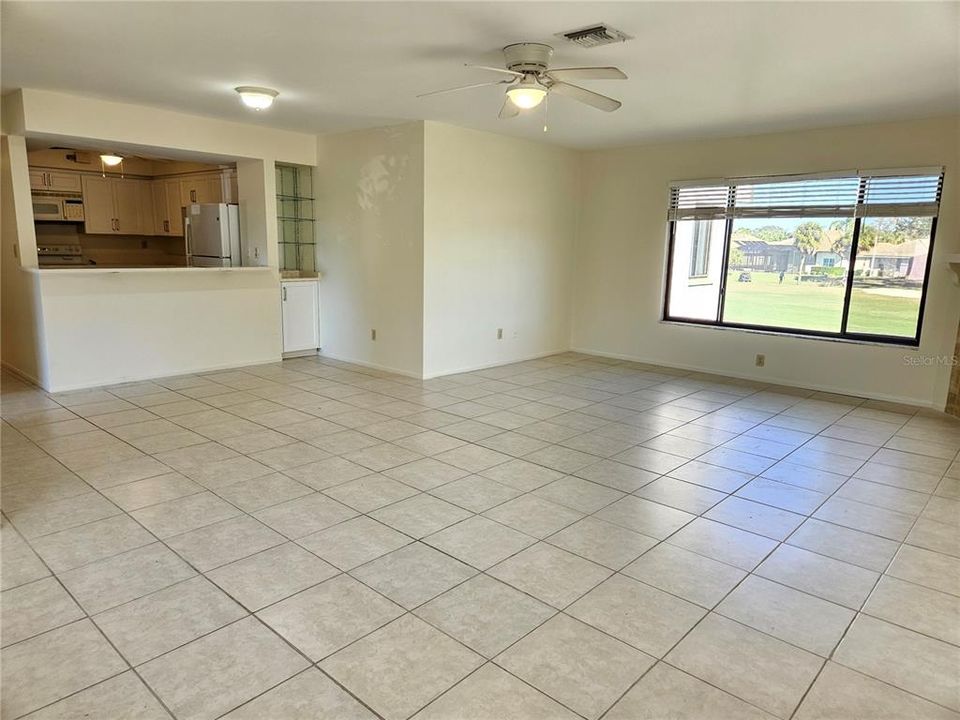 For Rent: $1,900 (2 beds, 2 baths, 1250 Square Feet)