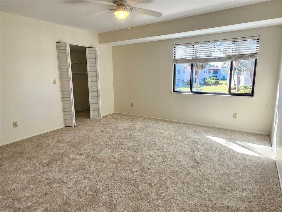 For Rent: $1,900 (2 beds, 2 baths, 1250 Square Feet)