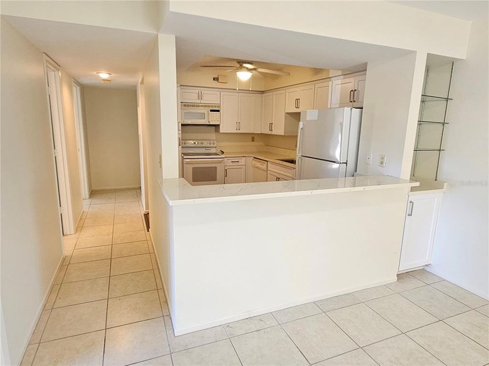 For Rent: $1,900 (2 beds, 2 baths, 1250 Square Feet)
