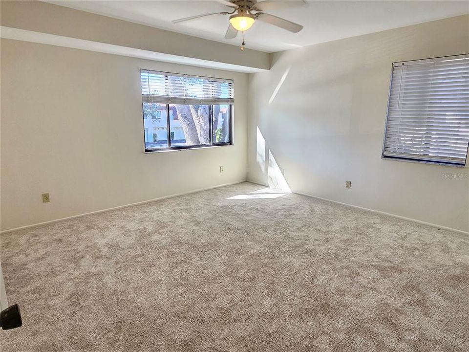 For Rent: $1,900 (2 beds, 2 baths, 1250 Square Feet)