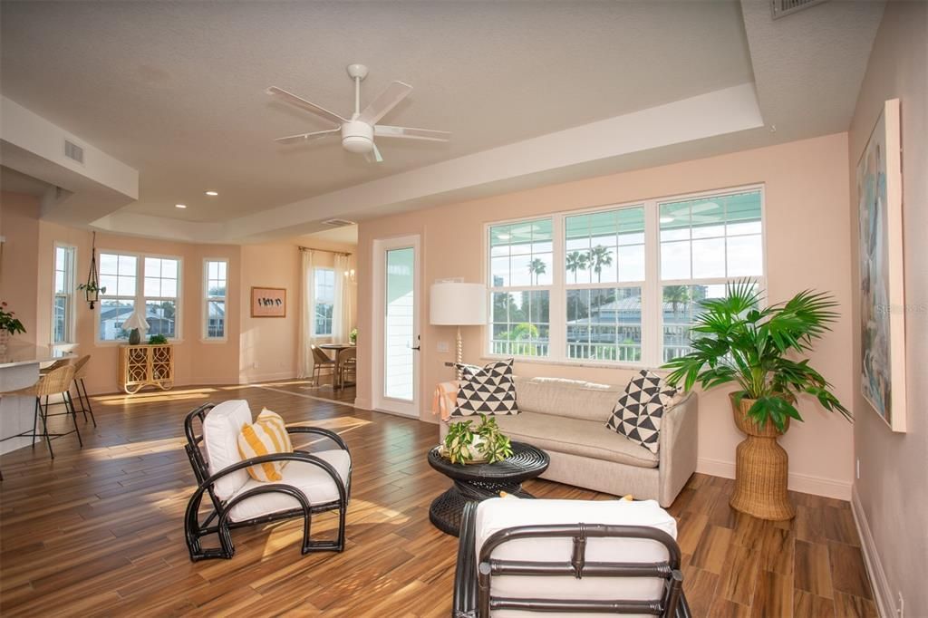 待售: $1,290,000 (3 贝兹, 3 浴室, 2162 平方英尺)