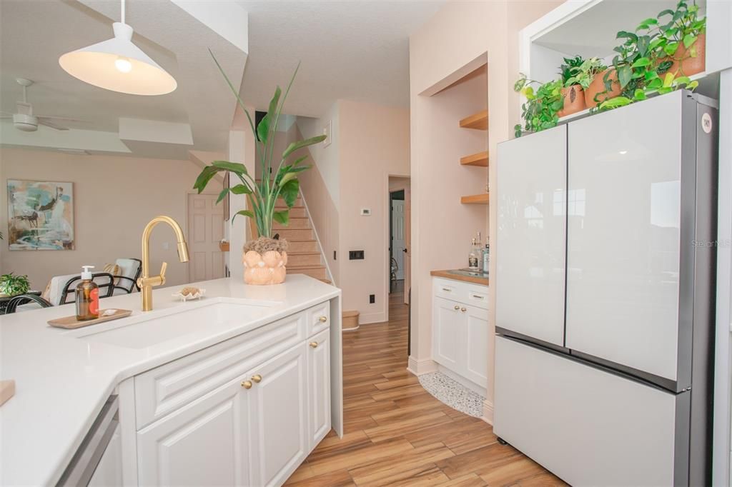 待售: $1,290,000 (3 贝兹, 3 浴室, 2162 平方英尺)