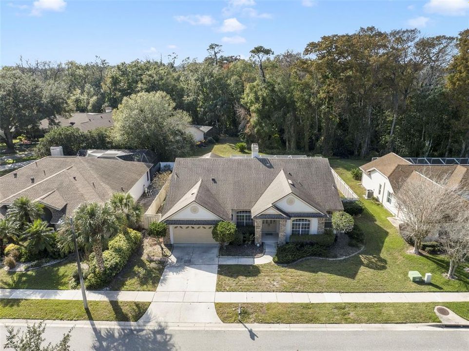 For Sale: $550,000 (4 beds, 2 baths, 2525 Square Feet)