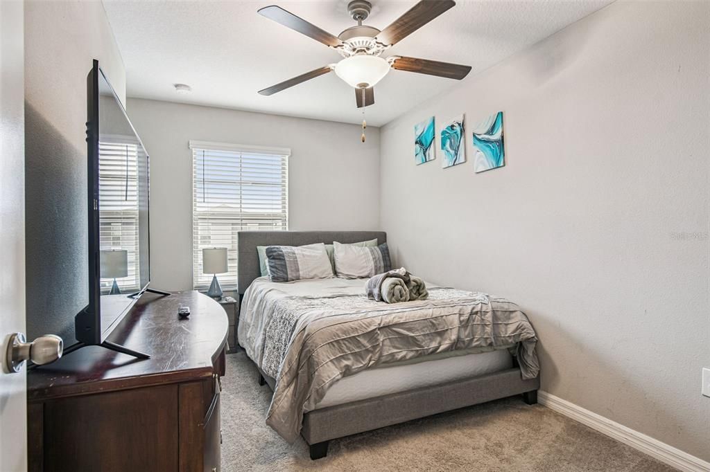 En Renta: $2,800 (3 camas, 2 baños, 1663 Pies cuadrados)